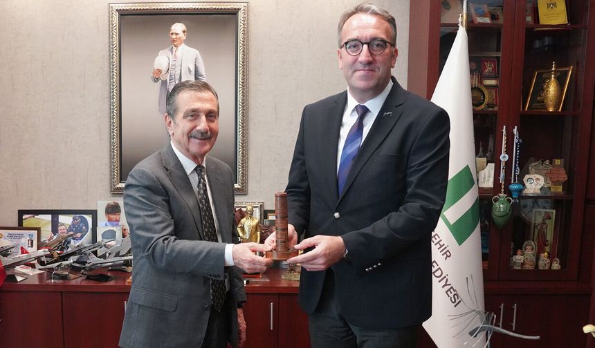 Ahmetbey Belediye Başkanı Altıntaş’tan Başkan Ataç’a Ziyaret