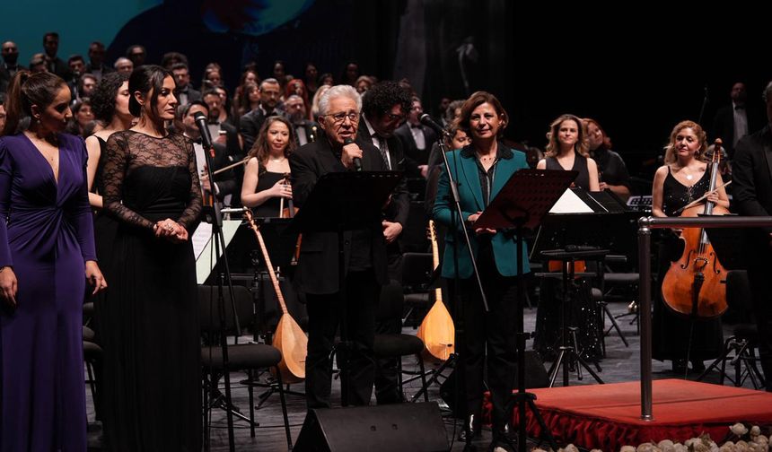 Uğur mumcu anısına duygu yüklü senfoni gecesi