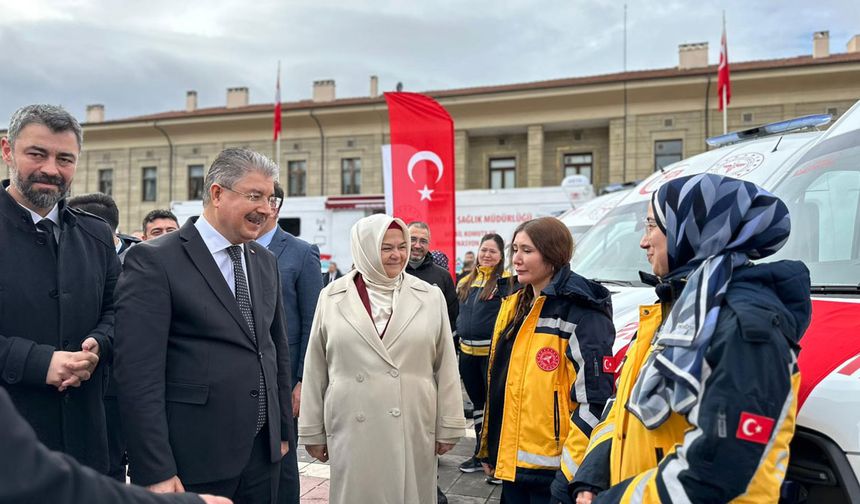 Ambulans Teslim Töreni’nde Sağlıkta Dönüşüm Vurgusu