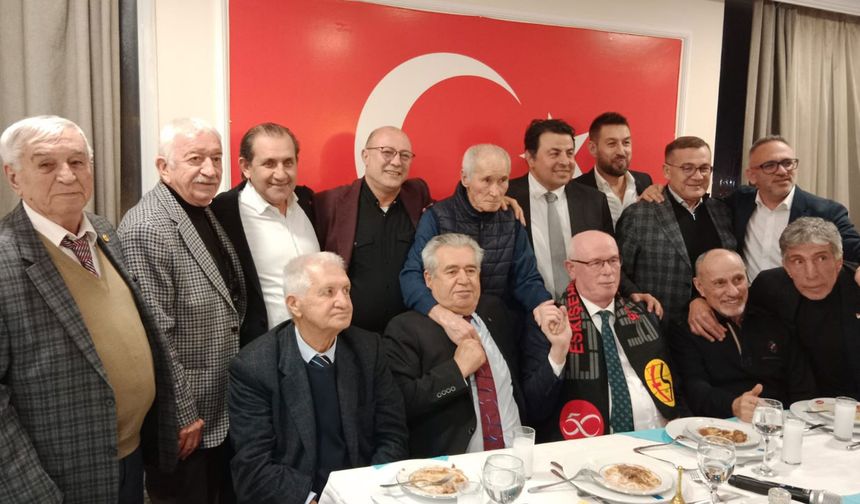 Eskişehirspor efsaneleri Ahbaplarla buluştu