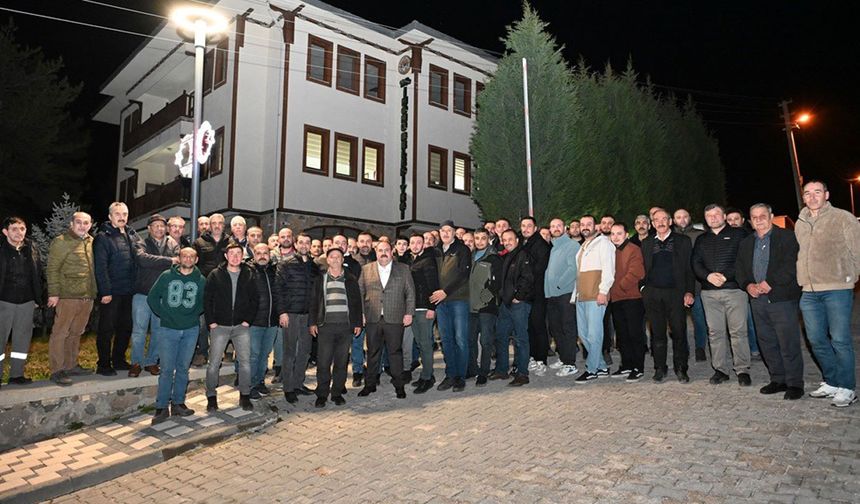 Mahalleliden Başkan Hamamcı'ya teşekkür ziyareti