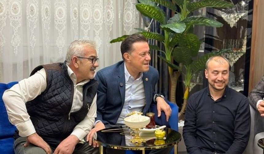 Hatipoğlu Muttalip Mahallesi'nde hemşehrileriyle buluştu