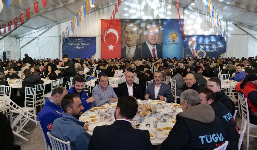 Arama kurtarma ekipleri iftar çadırında ağırlandı