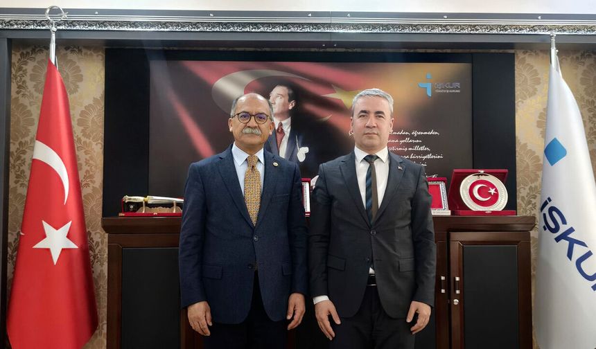 Arslan, Sosyal Güvenlik ve İstihdam Kurumlarını Ziyaret Etti