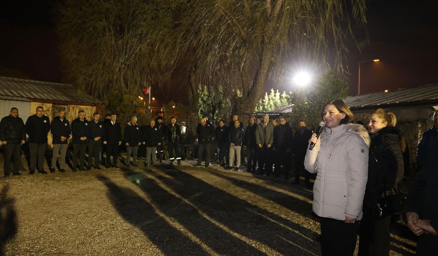 Başkan Ünlüce’den Sabah Mesaisindeki Personele Bayram Ziyareti