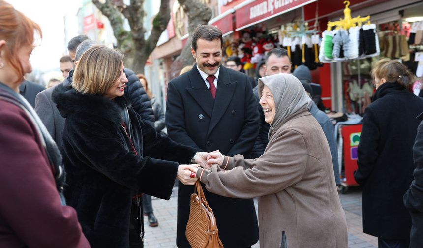 Başkan  Ünlüce'ye esnaf ve vatandaştan sıcak temas!