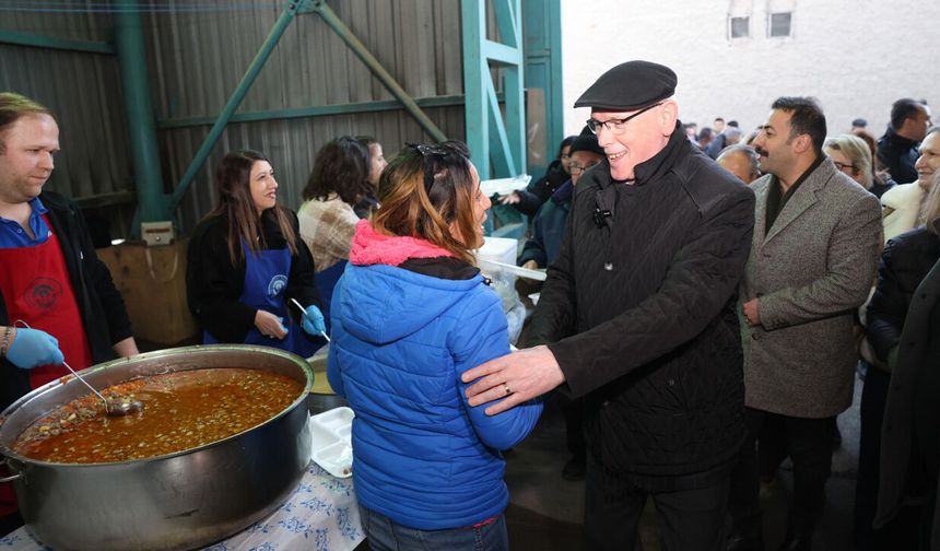 Odunpazarı Belediyesi’nden Yenikent’te gönül sofrası