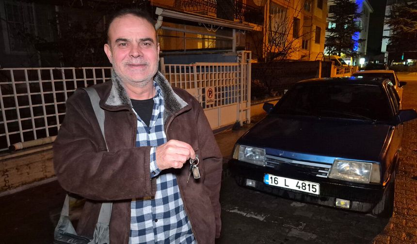 Anahtarını kontakta unuttu yardımına çilingir yetişti!