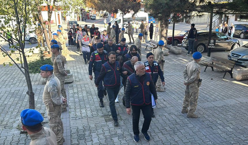 Eskişehir'de 20 yıllık  faili meçhul dosyayla ilgili 10 şüpheli gözaltında