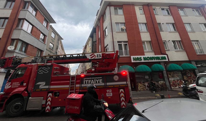 Eskişehir'de pide salonu bacasında yangın çıktı