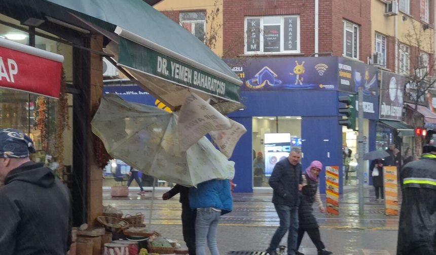 Eskişehir'de şiddetli fırtına ve yağış