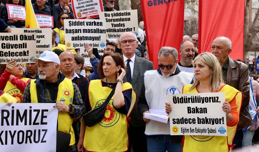 Kazım Kurt’tan Eğitim Sen’in yaşam nöbetine destek