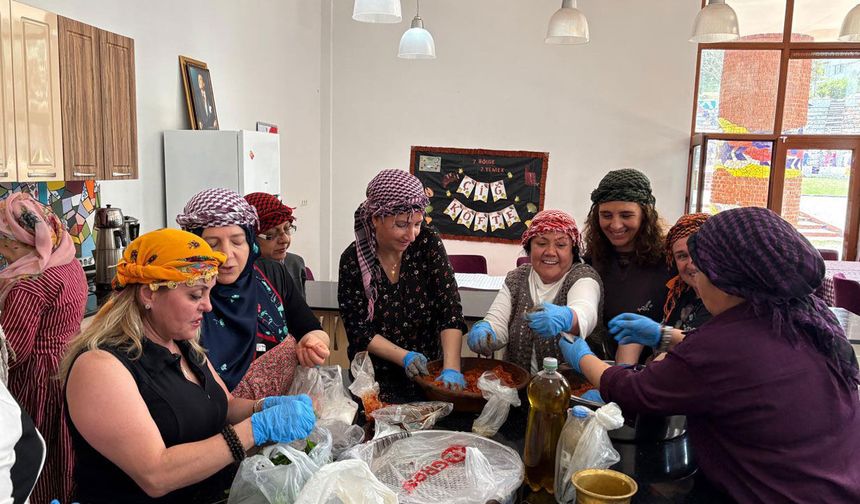 Odunpazarı Belediyesi’nden annelere dayanışma sofrası