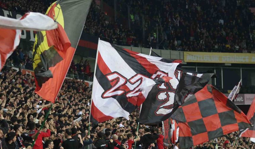 Eskişehirspor - Ayvalıkgücü biletleri 1 saatte tükendi