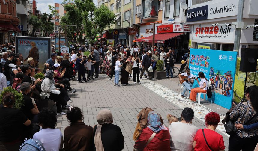 Eskişehir’de bayram öncesi çifte şenlik
