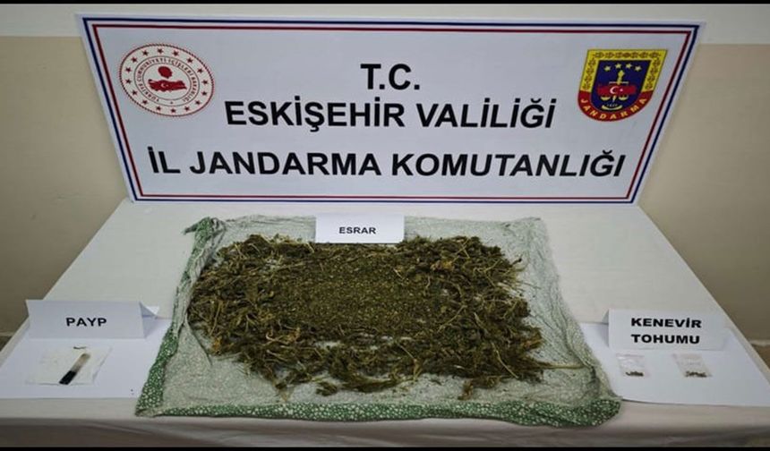 Eskişehir'de jandarmadan uyuşturucu operasyonu