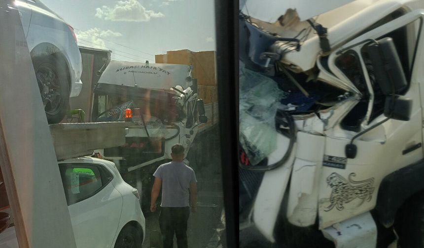 Kırmızıda duramadı, otomobil yüklü TIR'a çarptı!