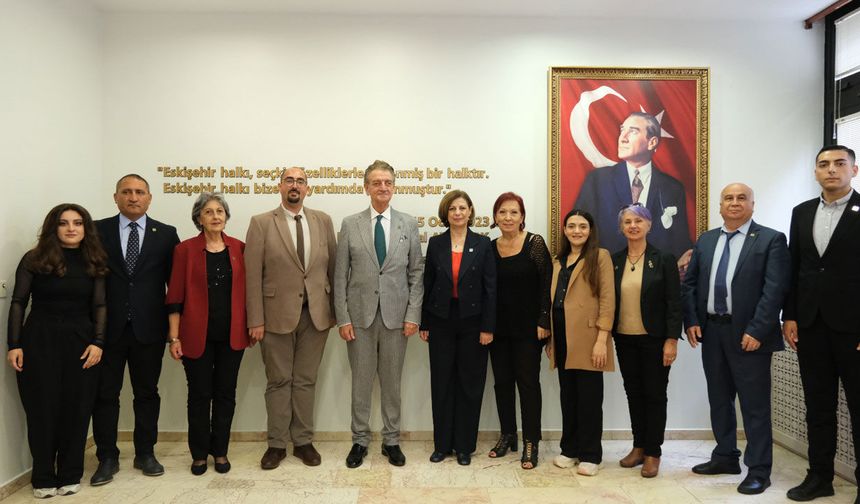ADD Genel Başkanı Hüsnü Bozkurt’tan Başkan Ünlüce’ye Ziyaret