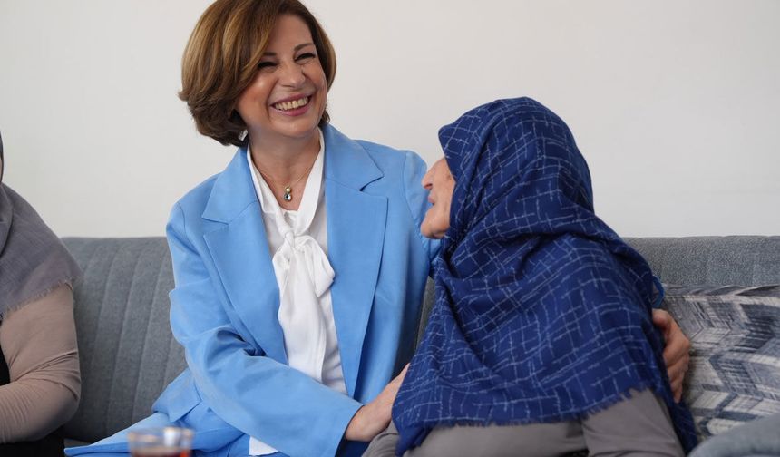 Başkan ayşe Ünlüce’den 93 yaşındaki fadime teyzeye anlamlı ziyaret