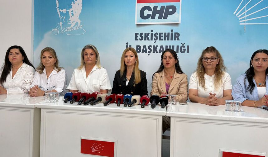 CHP'li kadınlar örgütü teslim etmiyor