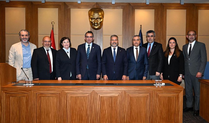 ESMMMO ile Anadolu Üniversitesi arasında staj protokolü