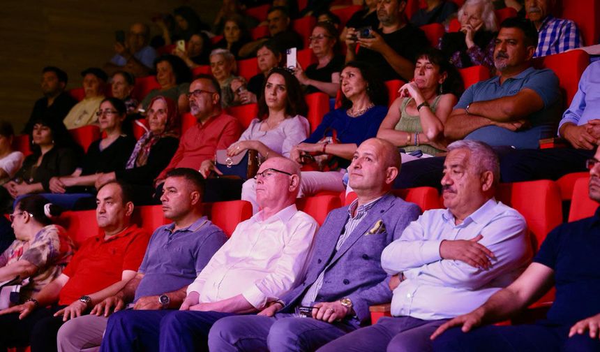 Kerbela'nın matemini deyişler ve dualarla yaşattılar