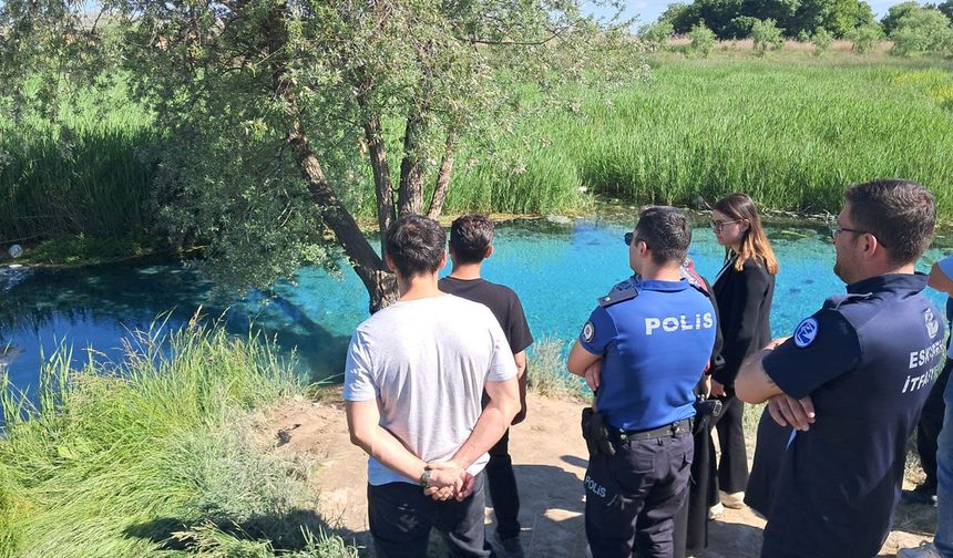 Sakarya Nehri'ne serinlemek için giren 18 yaşındaki gencin cenazesi çıktı