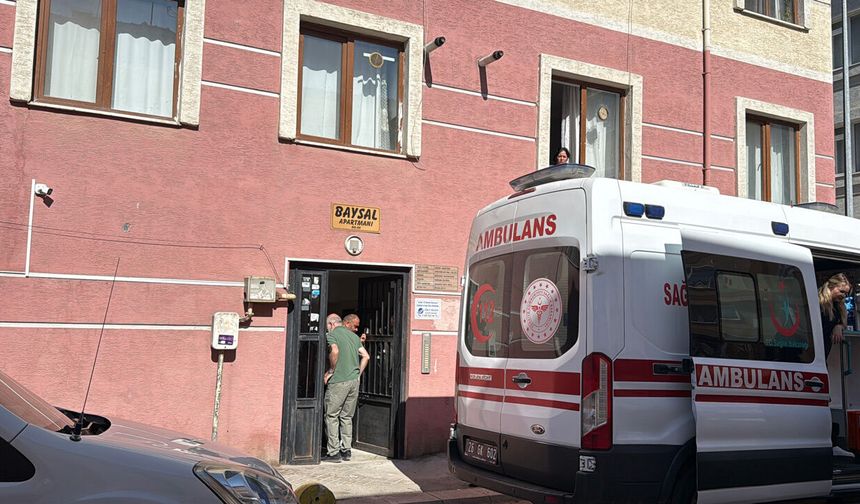 71 yaşındaki kadın yalnız yaşadığı evinde ölü bulundu