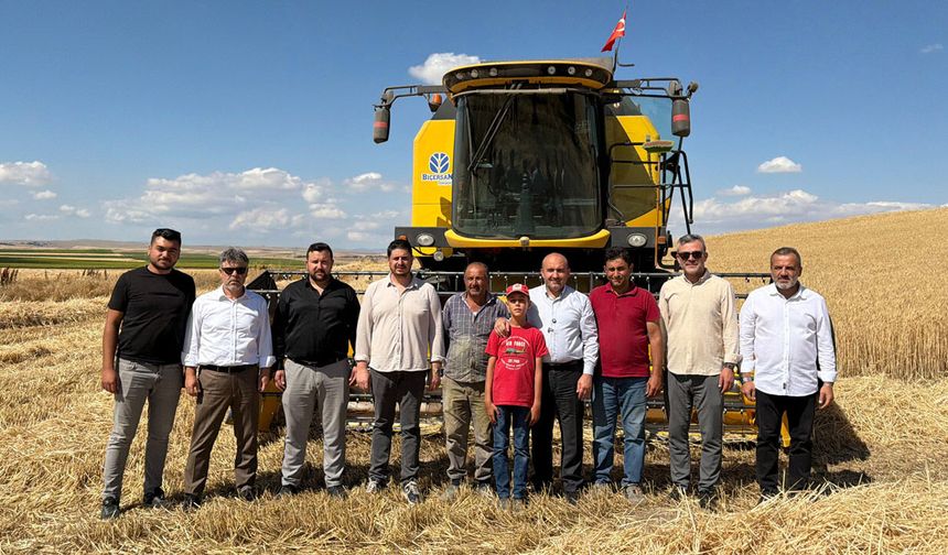 AK Parti Eskişehir örgütünden Mahmudiye çıkarması