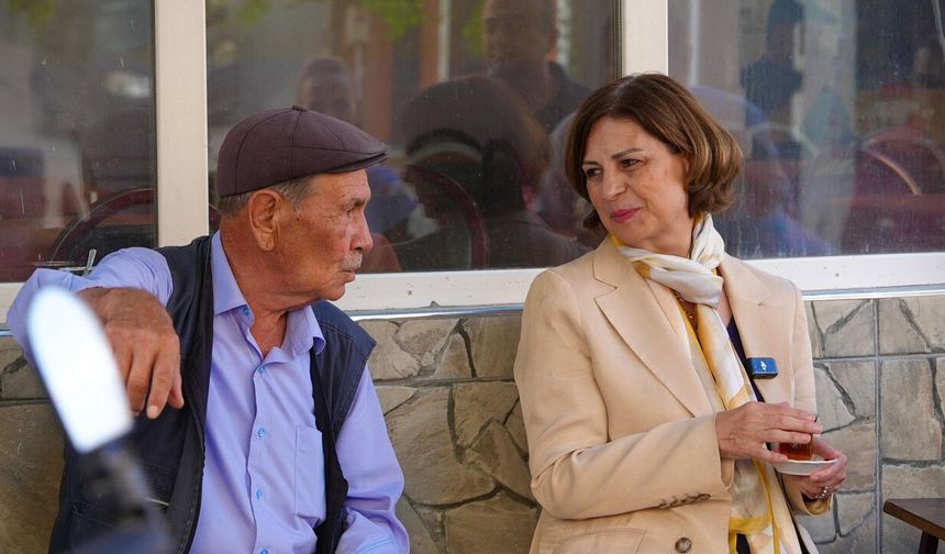 Başkan Ünlüce Emek Mahallesi sakinlerini dinledi