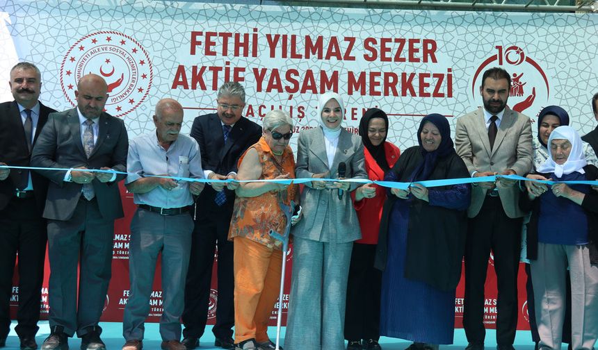 Fethi Yılmaz Sezer Aktif Yaşam Merkezi hizmete açıldı