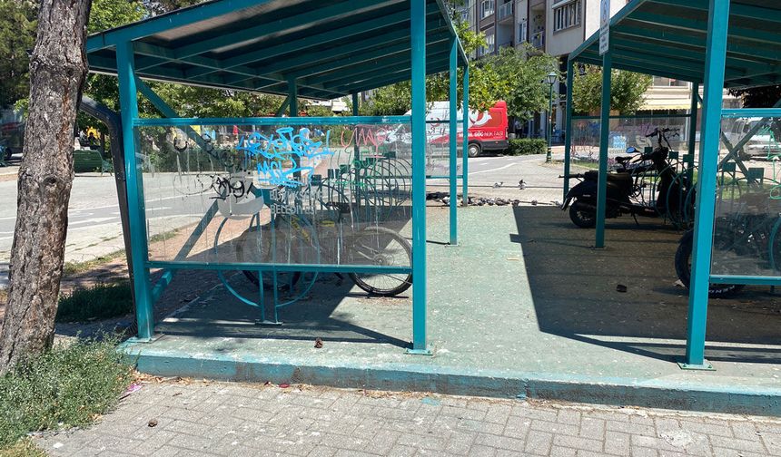 Hoşnudiye'deki bisiklet parkları bakım bekliyor