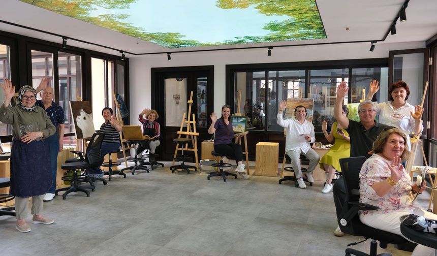 Sanat sokağı üretime kapılarını açtı