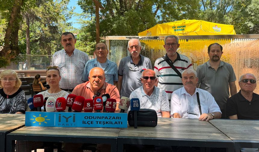 Üniversitelere liyakat ve kayırmacılık soruları