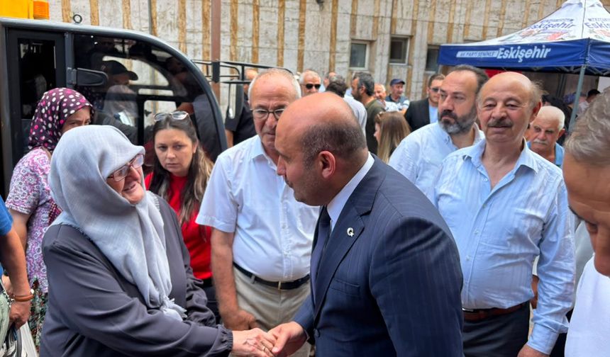 AK Parti 12 milyona yakın üyesiyle en büyük sivil toplum kuruluşudur