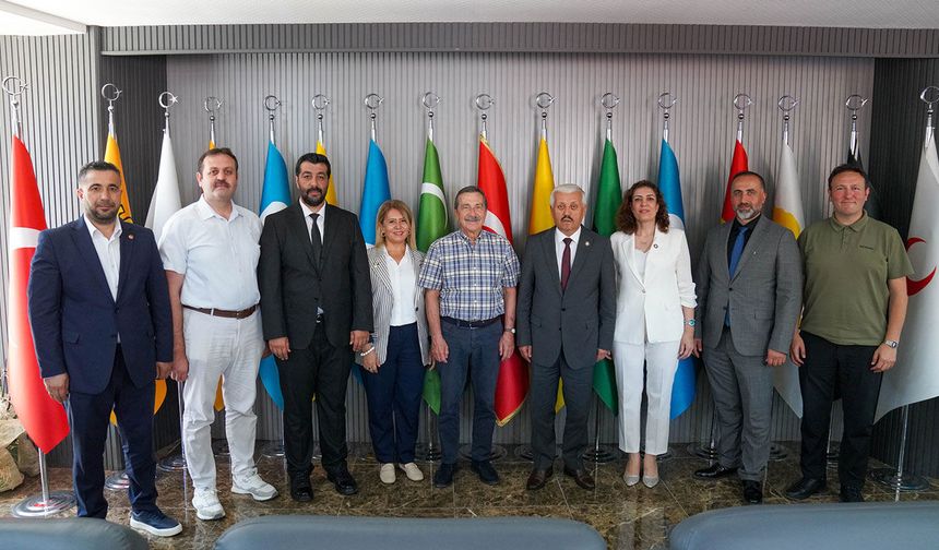 Başkan Ataç’tan esnaf ve sanatkârlar odaları Birliği’ne ziyaret