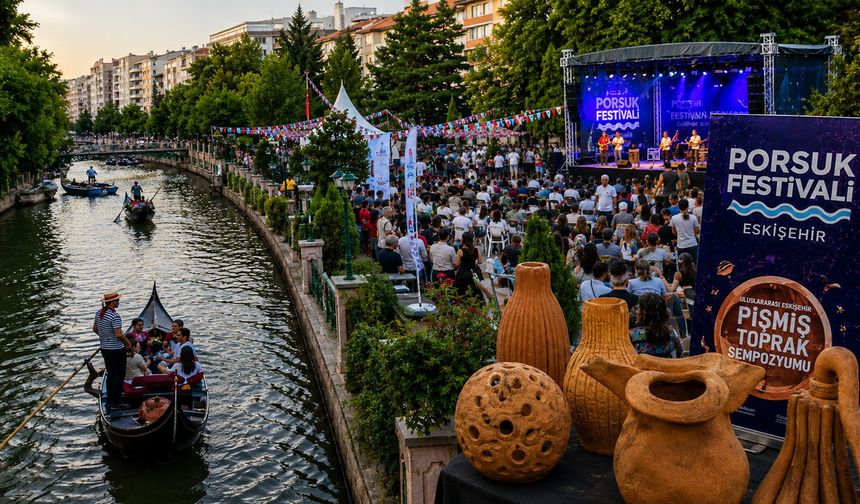 İki festival için gün gün program