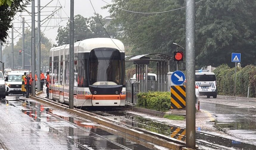 Eskişehir'de katener arızası tramvay ulaşımını aksattı