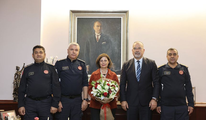 İtfaiyecilerden Başkan Ünlüce’ye Anlamlı Ziyaret