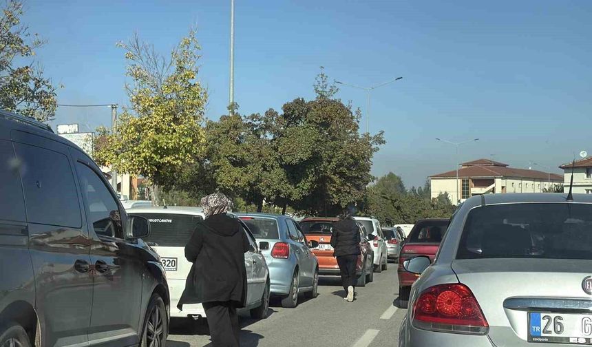 Eskişehir'de trafik durdu!