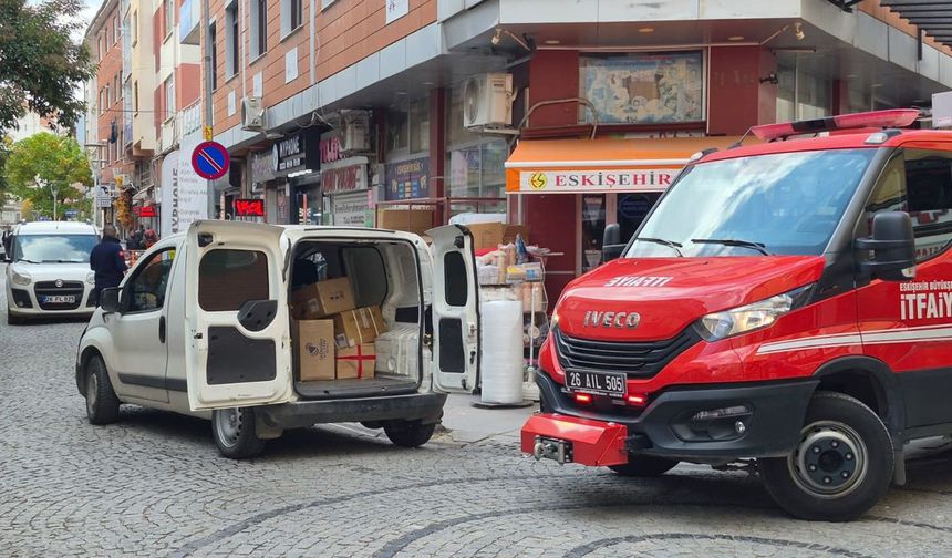 Eskişehir’de Hatalı Park İtfaiyeyi Durdurdu