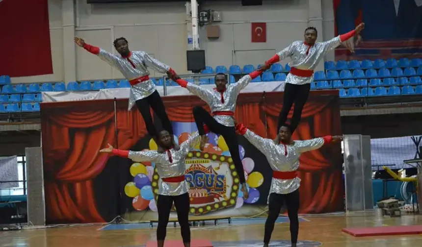 Madagaskar Sirki Eskişehir'e geliyor