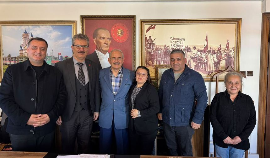 Yılmaz Büyükerşen: Eskişehir'e borcumu ödemeye devam ediyorum