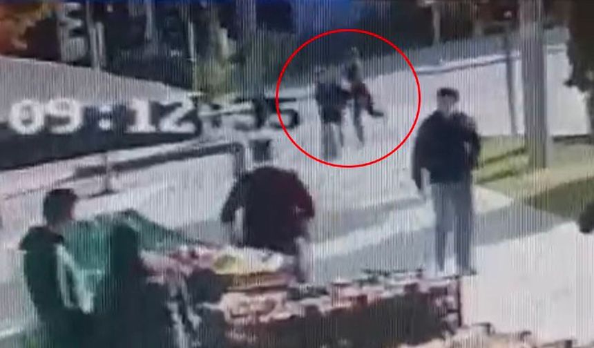 Yoldan geçen üniversiteli kıza saldırdı