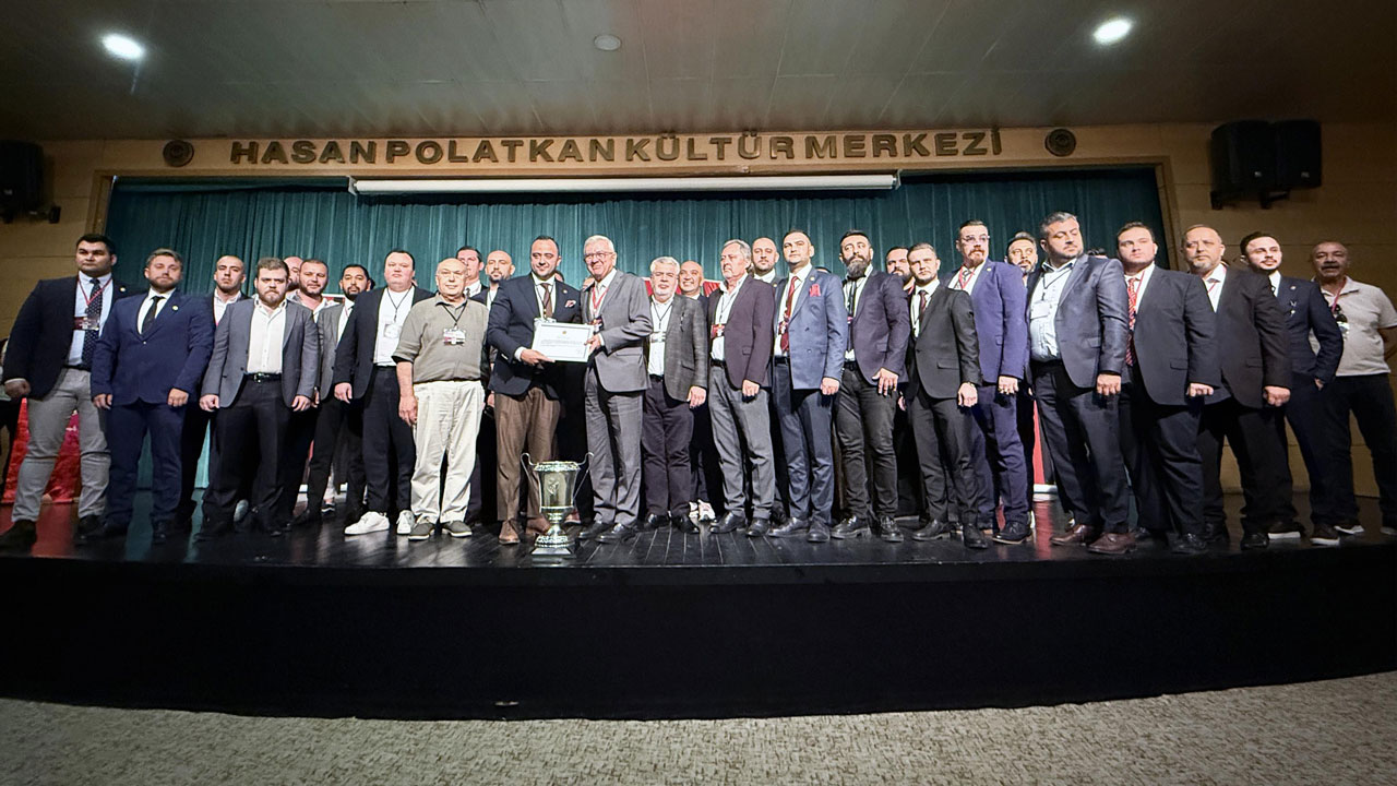 Eskisehirsporda Ulas Entok Yeniden Baskan Secildi 1