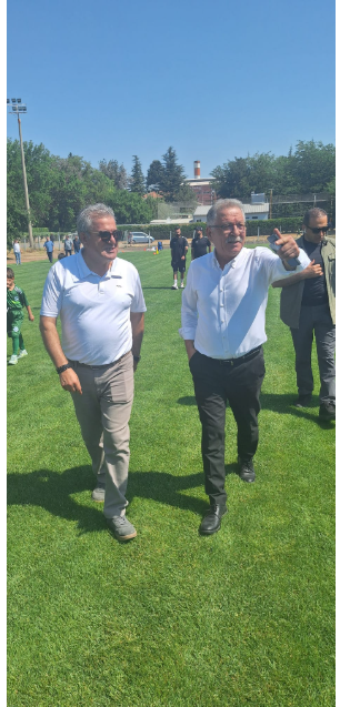 Eskisehir Futboluna 27 Yillik Hizmet (1)