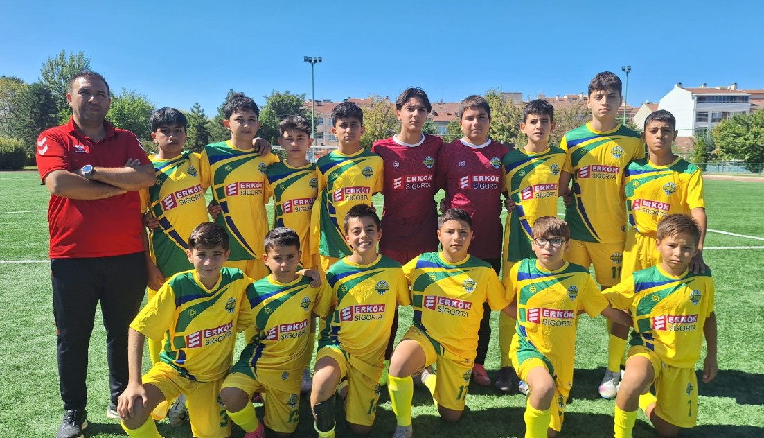 Ihlamurkentspor 3 Yas Grubunda Da Kazandi (3)