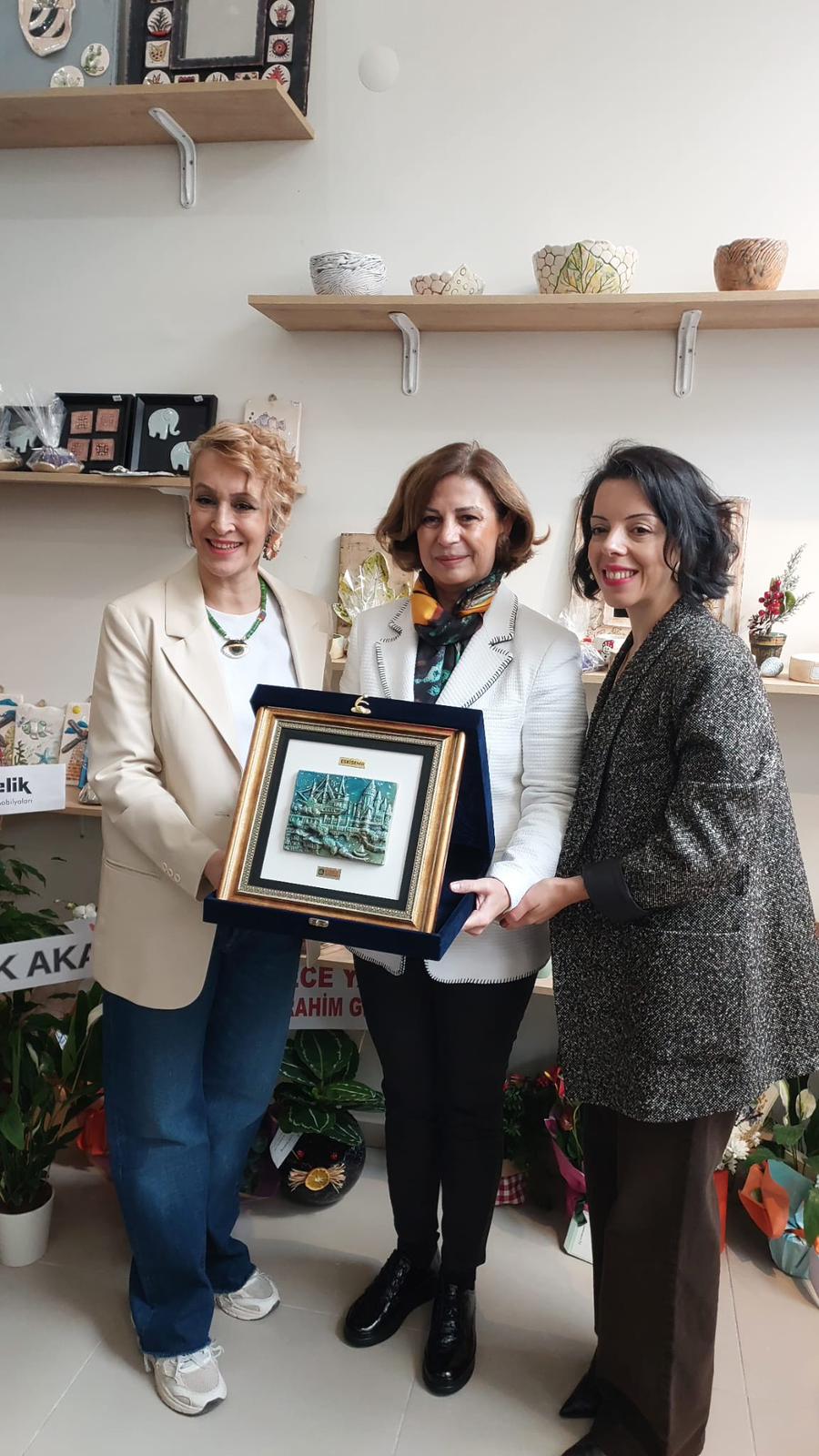 Zelf Seramik Eskisehirde Kapilarini Acti (1)-1