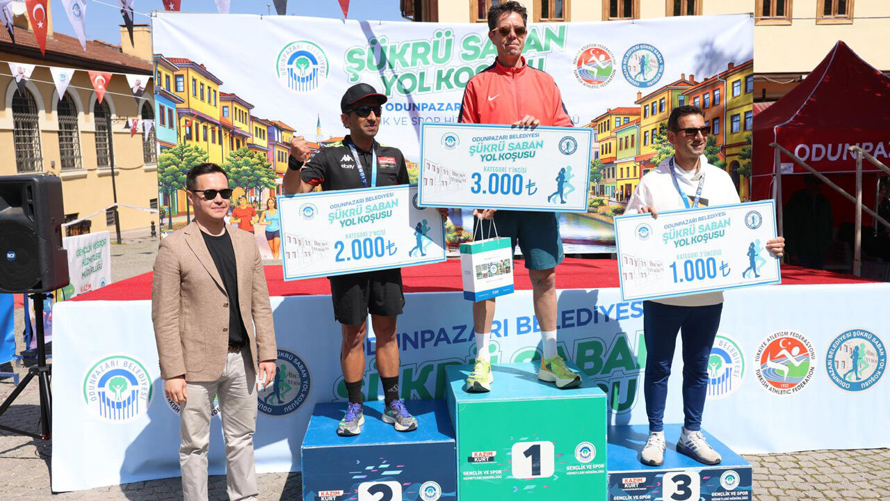 Atletizmin Kalbi Odunpazarinda Atti 1