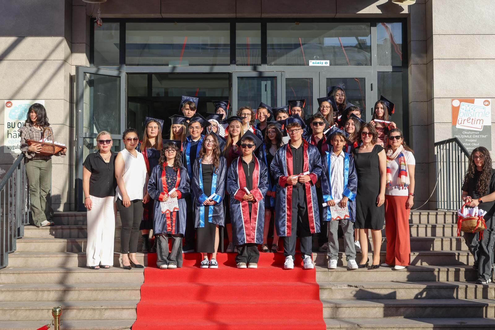 Gulay Kanatli Ortaokulunda Mezuniyet Coskusu (2)